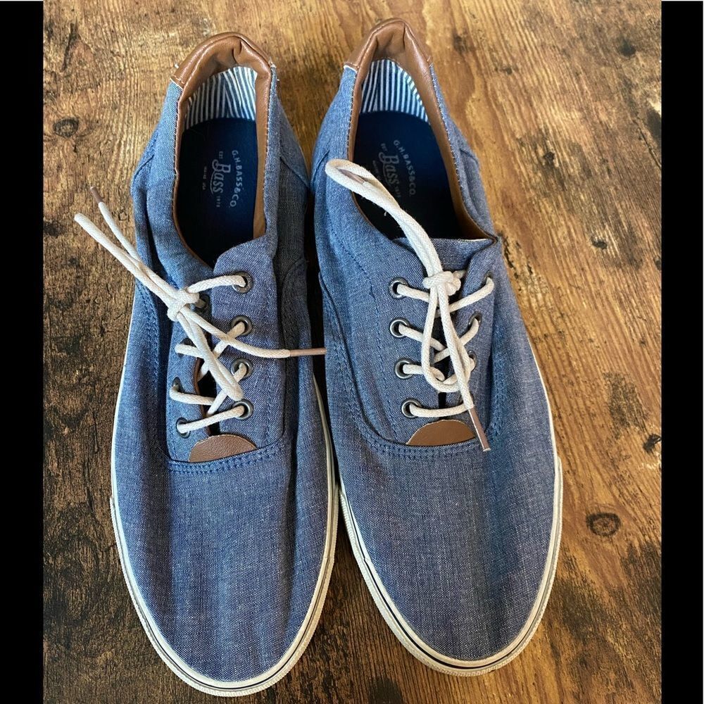 Bass Canvas Sneakers